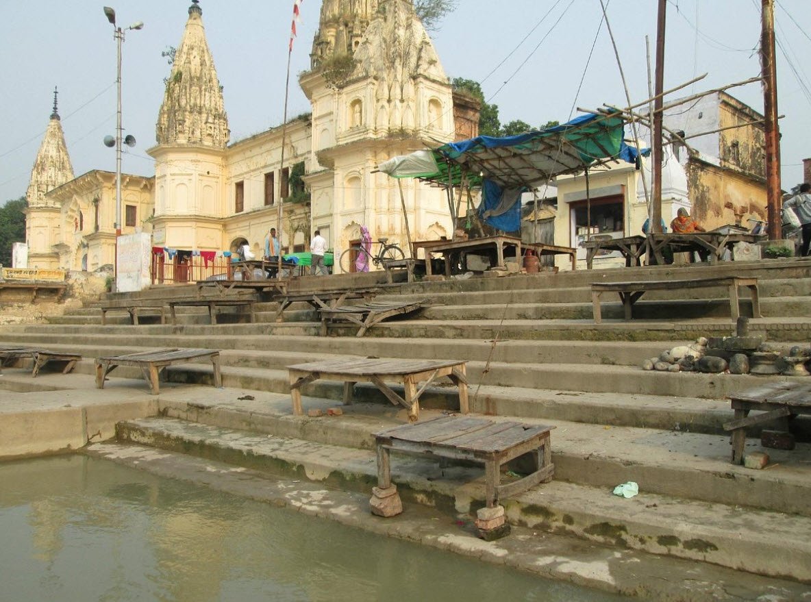 Guptar Ghat, Faizabad (Ayodhya), Uttar Pradesh - Vushii.com